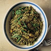 Trofie with Pesto, Green Beans, and Potatoes_image