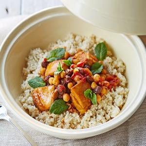 Easy chicken & chickpea tagine_image