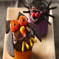Owl and Spider Cupcakes image