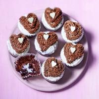 Valentine's Day cupcakes image