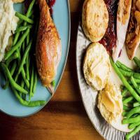 Cheddar and Black Pepper Biscuits_image