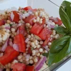 Caprese Couscous Salad_image