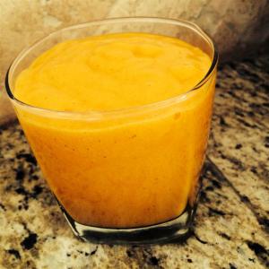 Persimmon Green Smoothie image