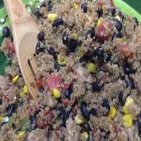 Quinoa Salad With Chicken and Black Beans image