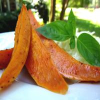 Oven-Roasted Spicy-Sweet Sweet Potatoes_image