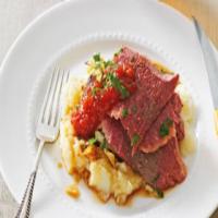 Corned beef with braised cabbage_image