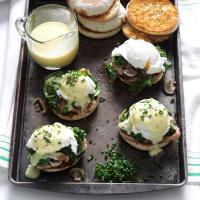 Mushroom & Spinach Eggs Benedict_image