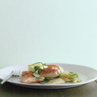 Chicken Breasts with Zucchini Pappardelle_image