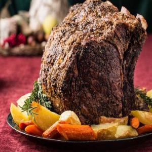 Herb-Crusted Beef Rib Roast with Potatoes, Carrots, and Pinot Noir Jus_image