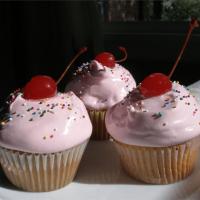 Strawberry Marshmallow Frosting image