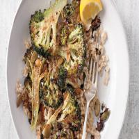 Roasted Broccoli with Pumpkin Seeds and Grated Pecorino_image