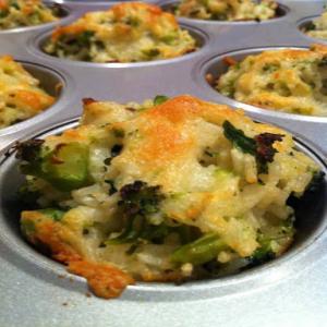 Baked Cheddar-Broccoli Rice Cups Recipe - (4.5/5)_image