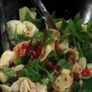 Popeye's BLT Tortellini Salad_image