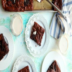 Barefoot Contessa's Outrageous Oreo Crunch Brownies_image