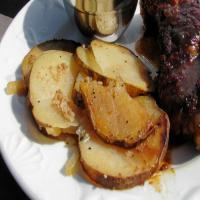 Foil Packet Grilled Potatoes_image
