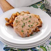 Quicker Pork Chops Over Stuffing_image