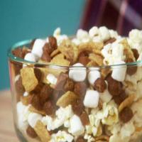 Chewy S'mores Snack Mix_image