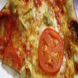 Artichoke Tomato Pizza image