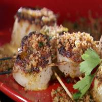 Grilled Sea Scallop Skewers with Creamy Hot Pepper and Garlic Vinaigrette with Toasted Breadcrumbs_image