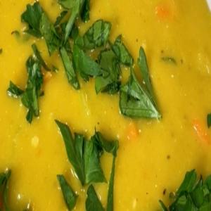 Curried Potato Leek Soup Recipe by Tasty image