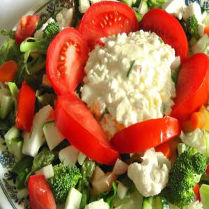 Lettuce Salad With Egg Salad 