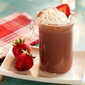 Strawberry Cocoa with a Kick_image