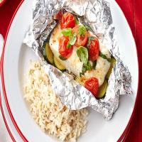 Grilled Fish & Vegetable Packets image