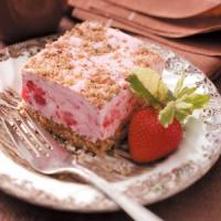 Frozen Strawberry Shortbread Dessert_image