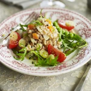 Pearled spelt salad with peas & gooseberries_image