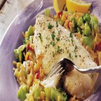 Lemony Fish over Vegetables and Rice_image