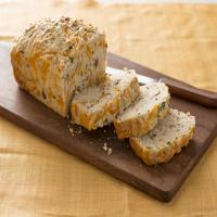 Buttermilk Cheddar-Bacon Bread_image