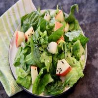 Autumn Salad with Caramel-Sesame Dressing_image