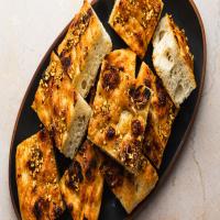 Easy Roasted-Garlic Focaccia Recipe_image