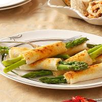 Cheese Asparagus Roll-Ups image