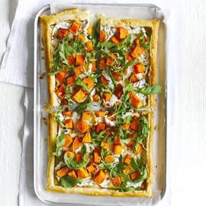 Butternut ricotta tart with fiery rocket salad_image