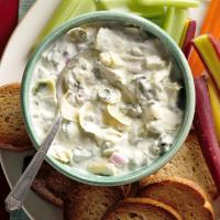 Slow-Cooker Spinach and Artichoke Dip image