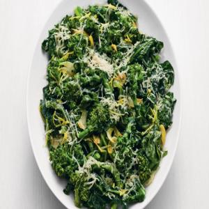 Lemon-Garlic Broccoli Rabe image