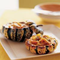 Sweet Dumpling Squash with Moroccan Vegetable Stew_image