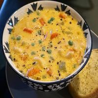 Macaroni and Cheese Soup With Chicken image