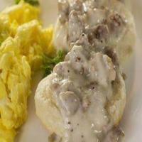 Low-Carb Drop Biscuits with Sausage Gravy_image