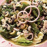 Mixed Greens with Blue Cheese Dressing_image