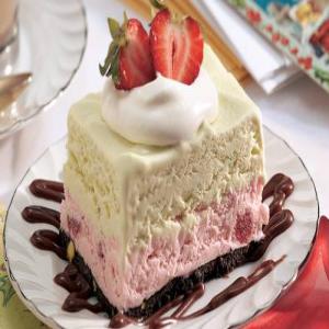Frozen Strawberry-Pistachio Dessert_image