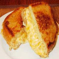 The Ultimate Grilled Cheese Sandwich_image