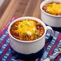 Slow-Cooker Chicken Chili image