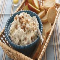 Caramelized Apple-Blue Cheese Spread image
