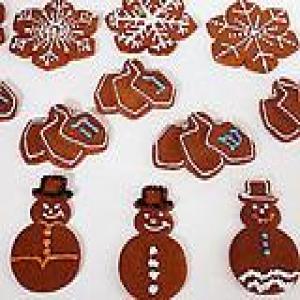 Holiday Cookie Projects: Snowflakes, Dreidel Trios, and Ornaments_image