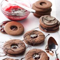 Double-Chocolate Linzer Tart Cookies_image
