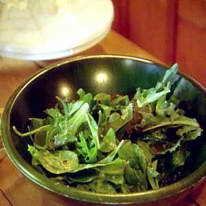 Mixed Green Salad with Whole Citrus Vinaigrette_image