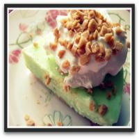Pistachio Cream Dessert image