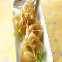 Pot Stickers with Sweet Soy Dipping Sauce_image